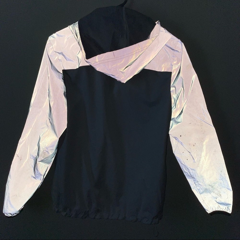 *HOT ITEM* Fila Reflective Running Windbreaker - Picture 10 of 10